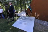 Einweihung eines Gedenksteins